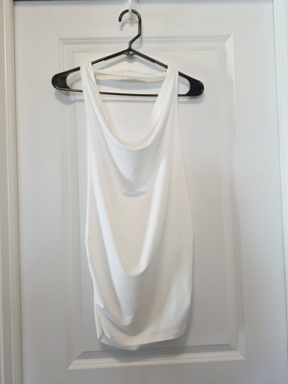 Source Unknown White Draped Cowl-Neck Tank